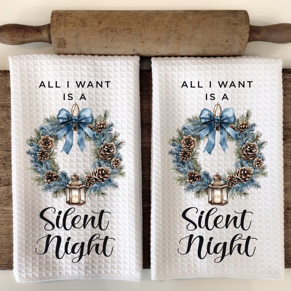 Christmas Wreath Kitchen Towel set, Holiday Kitchen Decor, Christmas Home Gift - Picture 1 of 8